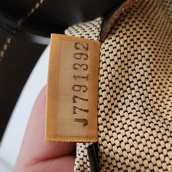 Vintage Dooney and Bourke Crocodile Embossed Leather Bag - Picture 15 of 16